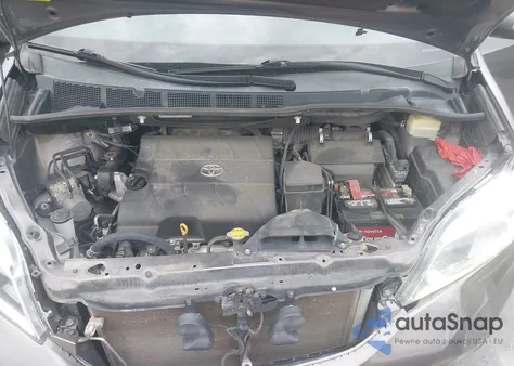 2015 Toyota Sienna Limited Premium 7 Passenger из США, поврежденный, VIN 5TDYK3DC1FS676272